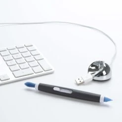 Electronics Cleaning Brush | OXO Good Grips -Cutlery Shop 1313180 5 electronics cleaning brush