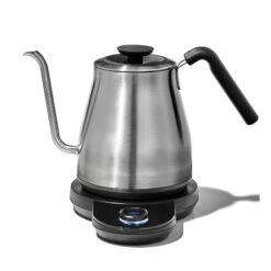 Adjustable Temperature Pour-Over Kettle 10 Adjustable Temperature Pour-Over Kettle -Cutlery Shop brew adjustabletemperaturekettle 8717100v2 01 p 1