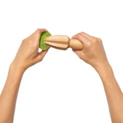 Wooden Reamer -Cutlery Shop gg 1064758 4a 1